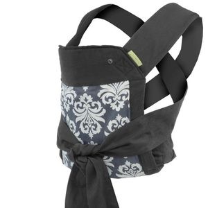 Infantino baby carrier